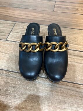 Michael Kors Leather Chain-Trim Clog Mules - Black size 7 never worn